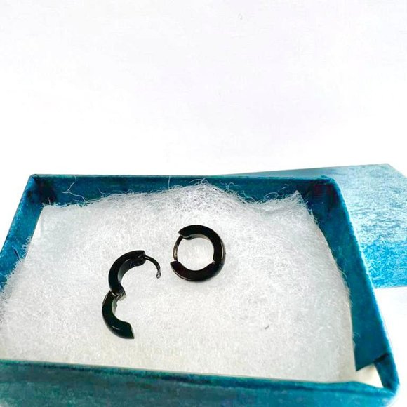 Dainty Black Hoop Huggies Earrings Stainless Steel for Men's Womens Ear Piercing - Picture 10 of 10